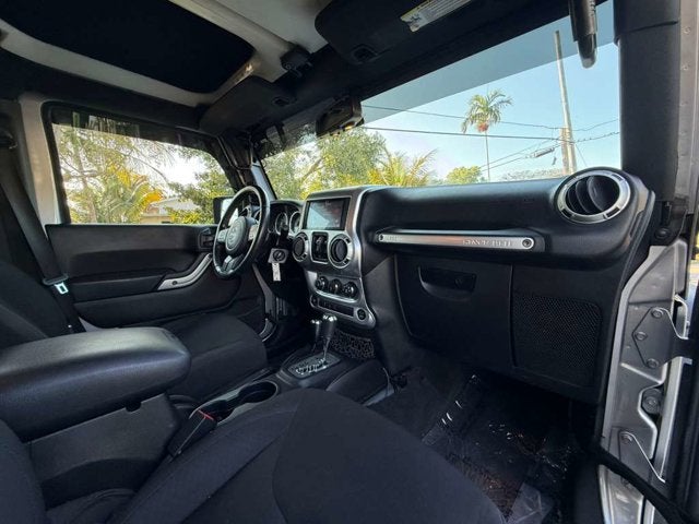 2016 Jeep Wrangler Unlimited Sport