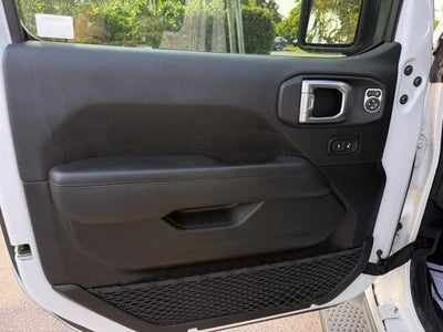 2020 Jeep Wrangler Unlimited Sahara Altitude