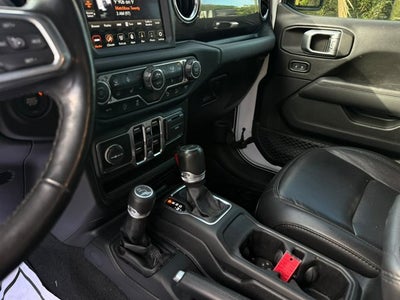2020 Jeep Wrangler Unlimited Sahara Altitude
