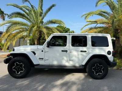 2020 Jeep Wrangler Unlimited Sahara Altitude