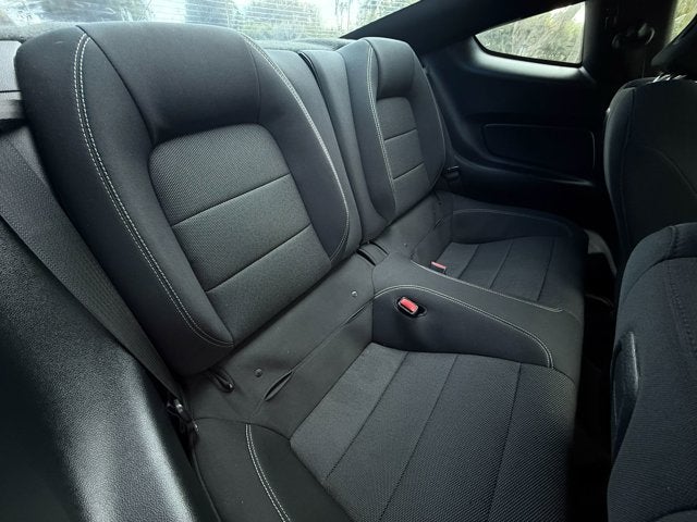 2017 Ford Mustang V6