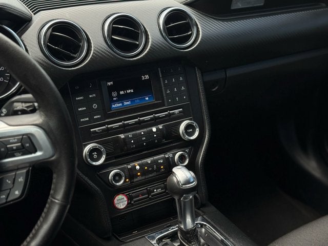 2017 Ford Mustang V6