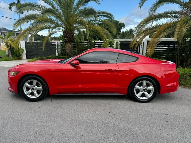 2017 Ford Mustang V6