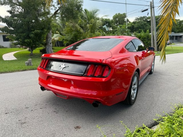 2017 Ford Mustang V6