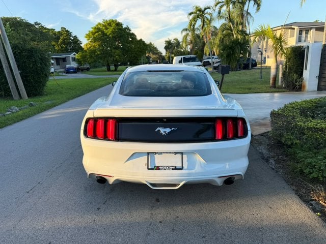 2016 Ford Mustang EcoBoost