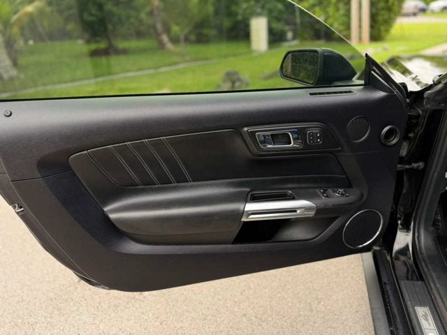 2015 Ford Mustang EcoBoost Premium