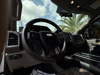 2017 Ford Super Duty F-250 SRW XLT