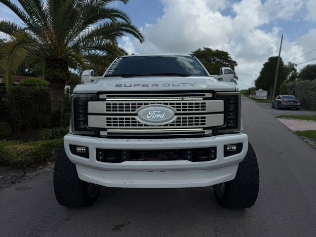 2017 Ford Super Duty F-250 SRW XLT
