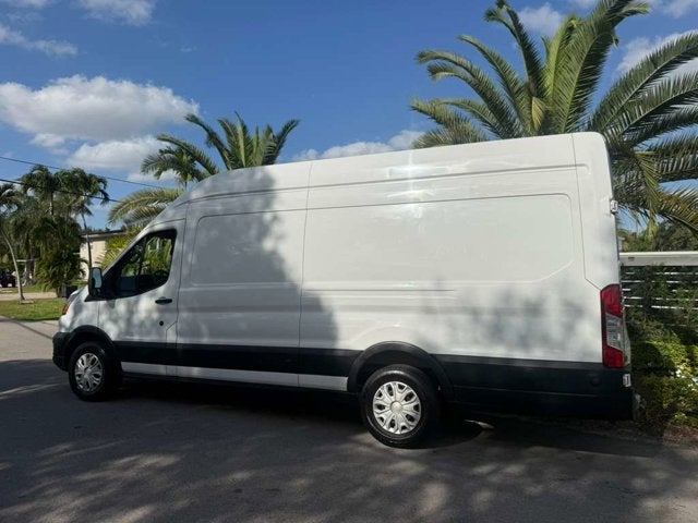 2022 Ford Transit Cargo Van T-250 148" EL Hi Rf 9070 GVWR RWD