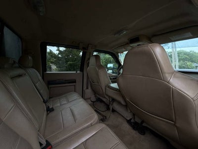 2008 Ford Super Duty F-350 DRW Lariat