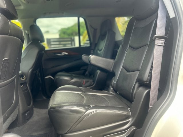 2015 Cadillac Escalade Luxury