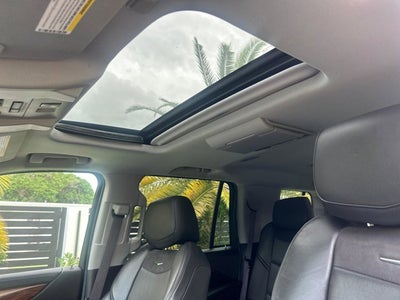 2015 Cadillac Escalade Luxury