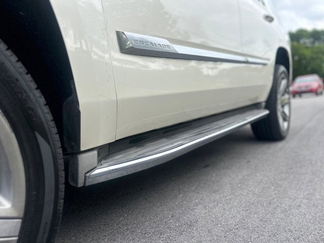 2015 Cadillac Escalade Luxury