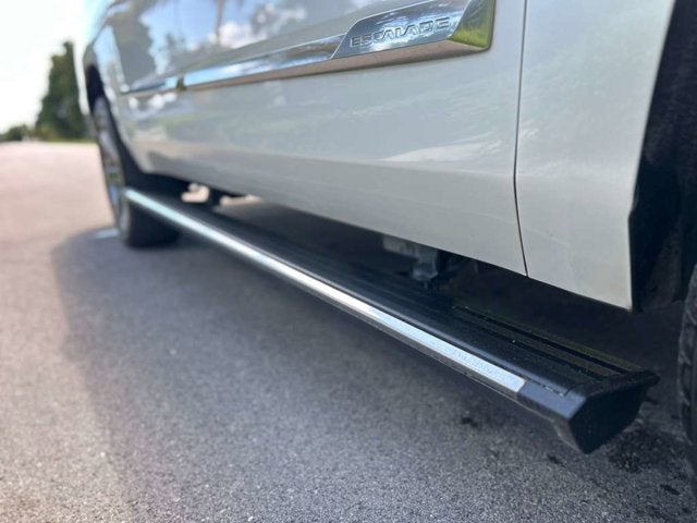 2017 Cadillac Escalade ESV Premium Luxury