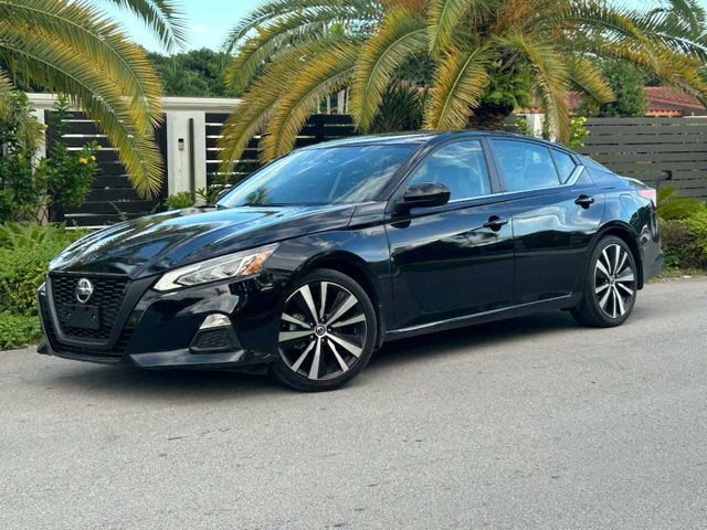 2022 Nissan Altima 2.5 SR