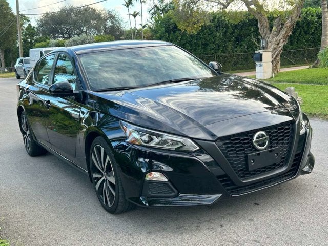 2022 Nissan Altima 2.5 SR