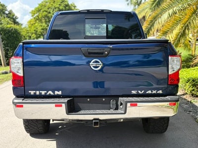2017 Nissan Titan SV