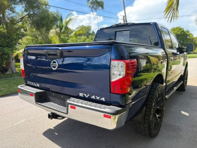 2017 Nissan Titan SV