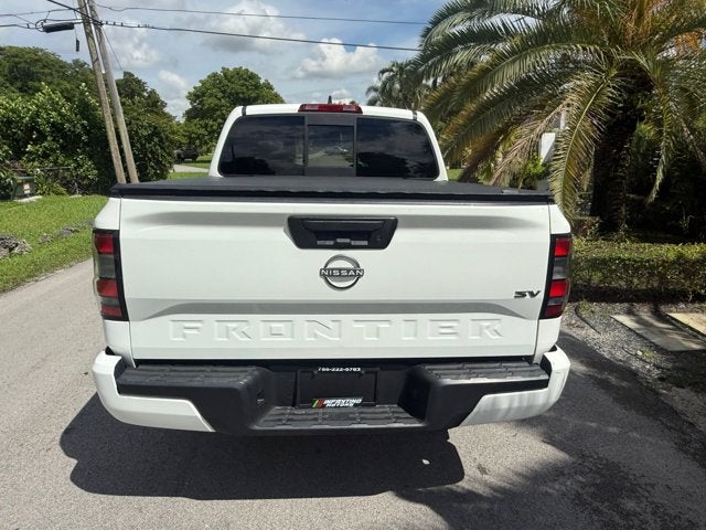 2022 Nissan Frontier SV