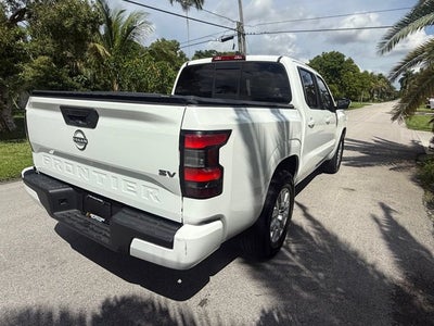 2022 Nissan Frontier SV