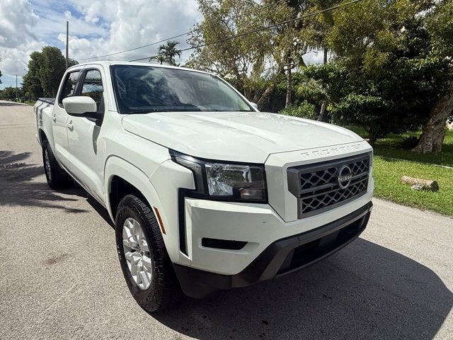 2022 Nissan Frontier SV