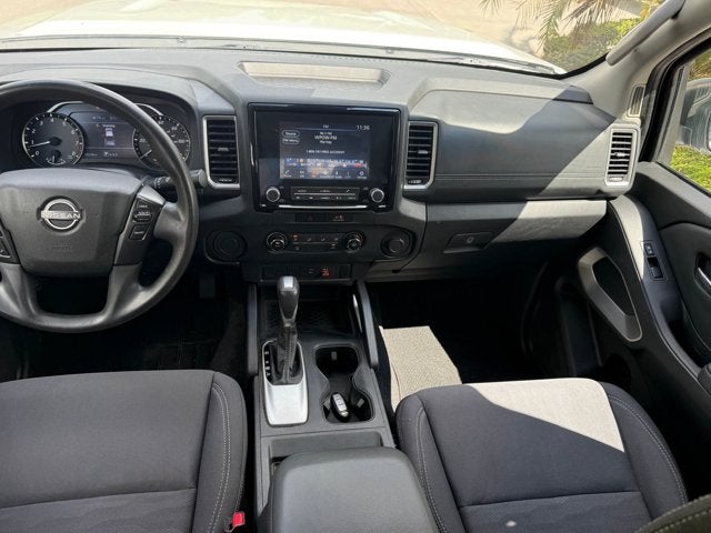 2022 Nissan Frontier SV