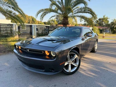 2016 Dodge Challenger SXT