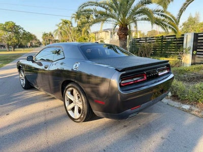 2016 Dodge Challenger SXT
