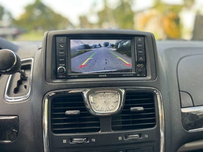 2014 Chrysler Town & Country Touring