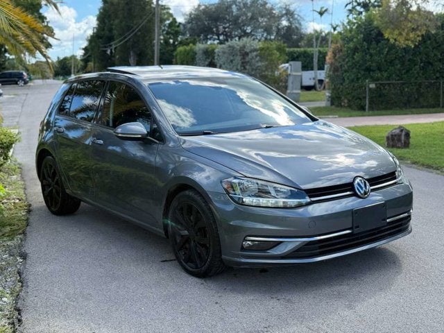 2019 Volkswagen Golf SE