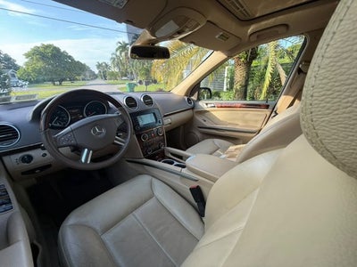 2007 Mercedes-Benz GL-Class 4MATIC® 4dr 4.7L