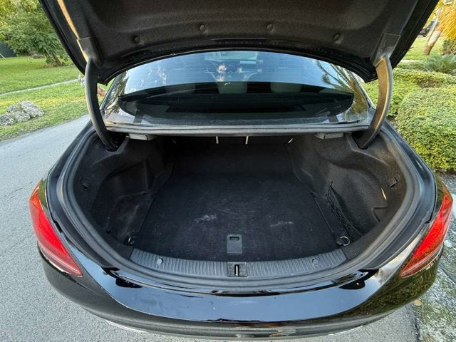 2019 Mercedes-Benz C-Class C 300