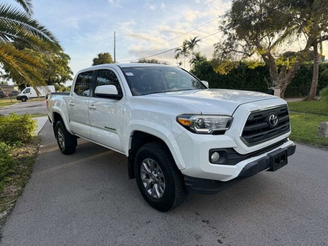 2017 Toyota Tacoma SR5