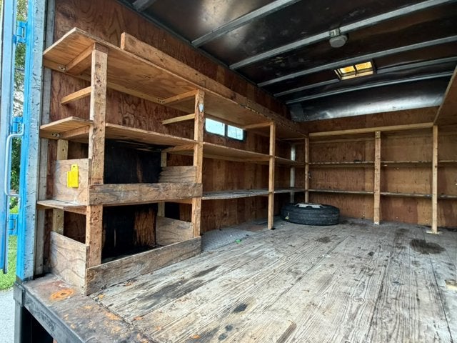 2005 GMC W4S042 W4500 DSL CRW Base
