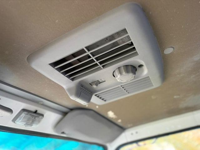2005 GMC W4S042 W4500 DSL CRW Base