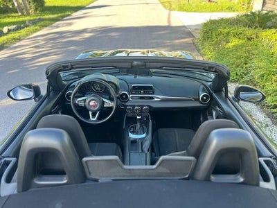 2017 FIAT 124 Spider Classica