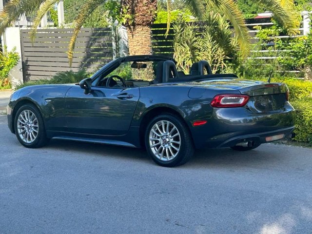 2017 FIAT 124 Spider Classica