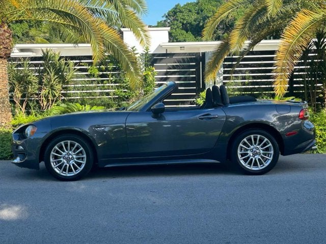 2017 FIAT 124 Spider Classica