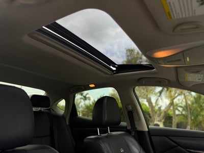 2014 INFINITI Q70 4dr Sdn V6 RWD