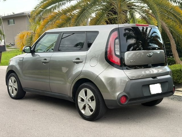 2016 Kia Soul Base
