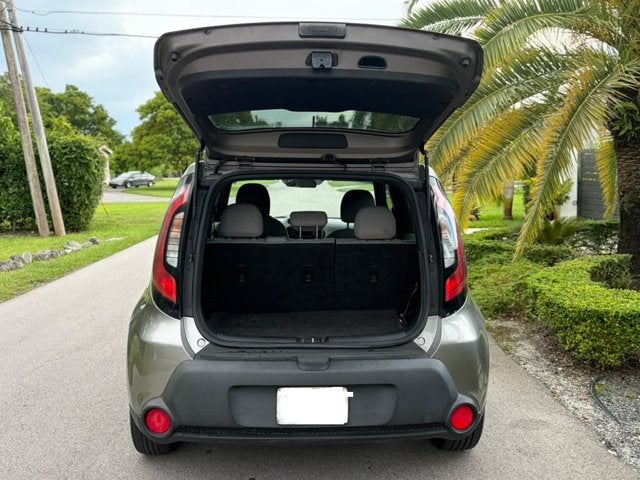 2016 Kia Soul Base