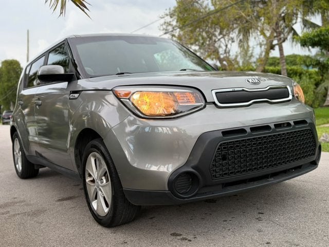 2016 Kia Soul Base