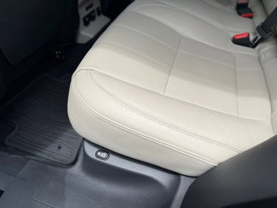 2018 Land Rover Range Rover Velar R-Dynamic SE