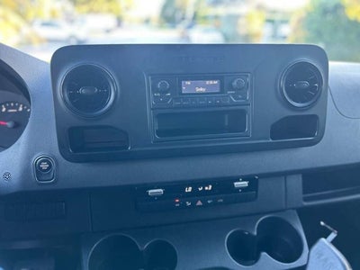 2020 Mercedes-Benz Sprinter Cargo Van 2500 Standard Roof V6 144" RWD