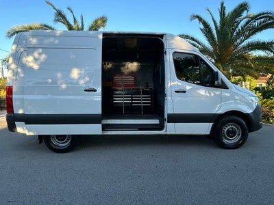 2020 Mercedes-Benz Sprinter Cargo Van 2500 Standard Roof V6 144" RWD