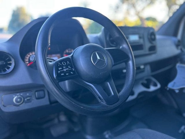 2020 Mercedes-Benz Sprinter Cargo Van 2500 Standard Roof V6 144" RWD