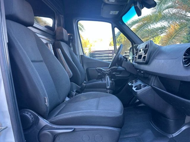 2020 Mercedes-Benz Sprinter Cargo Van 2500 Standard Roof V6 144" RWD