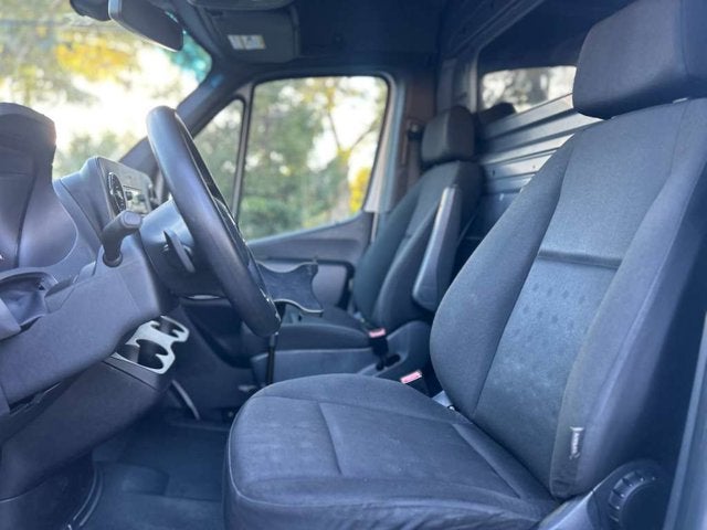 2020 Mercedes-Benz Sprinter Cargo Van 2500 Standard Roof V6 144" RWD