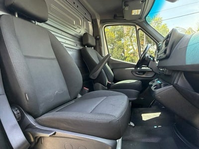2021 Mercedes-Benz Sprinter Cargo Van 1500 Standard Roof I4 144" RWD