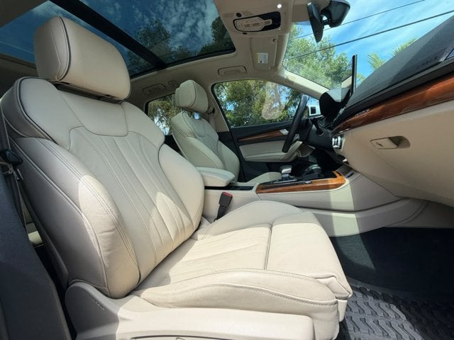 2023 Audi Q5 S line Premium Plus